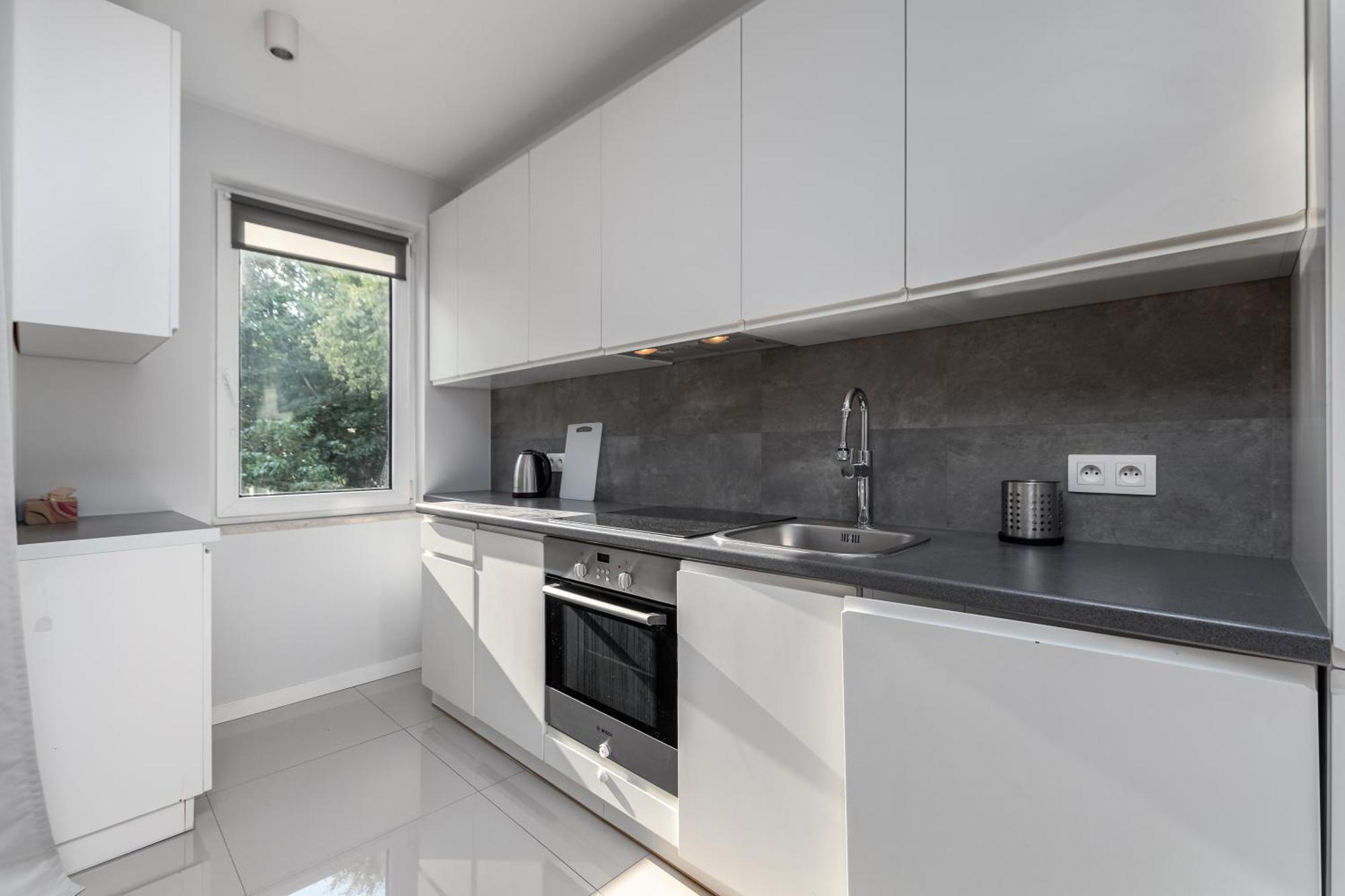 Aleja Jana Pawla II 65 By Homeprime Warsaw Exterior photo